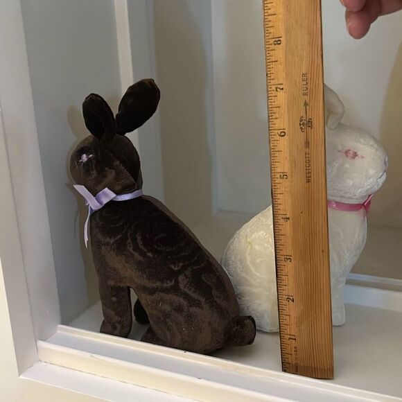 2 Plush Bunnies - Picture 4 of 4